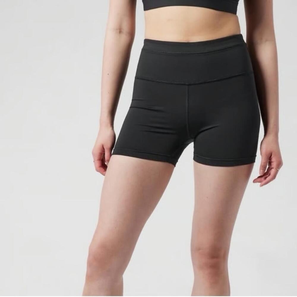NWT Athleta Accelerate 3" Shortie High Rise Black Biker Workout Shorts Size XXS